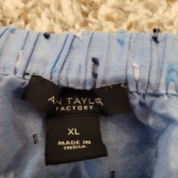 Ann Taylor Factory Light Blue Top Black, Blue & White Thread Detail XL - Picture 2 of 4